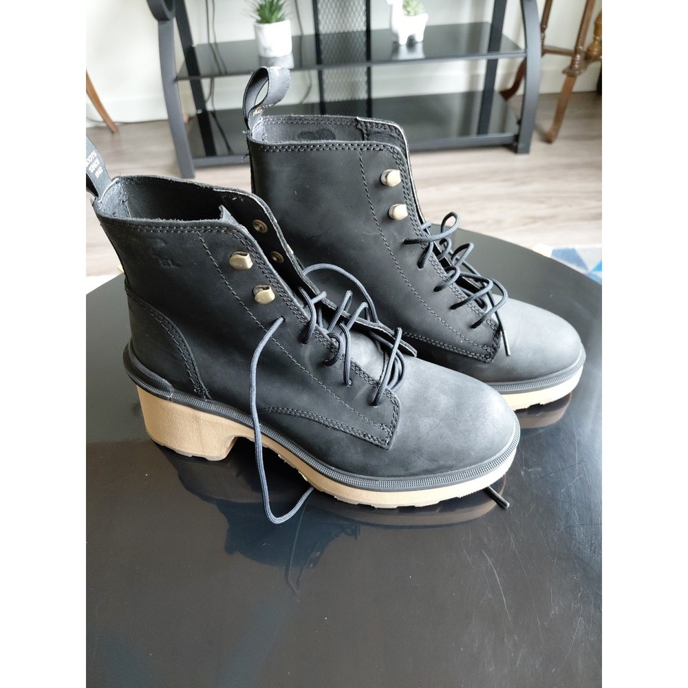 Sorel Women's Hi-line Heel Combat Boots Chunky Heel Waterproof Size 7 Boho Y2k